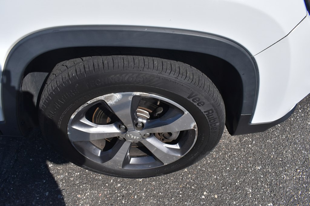 2019 Jeep Cherokee Image 23