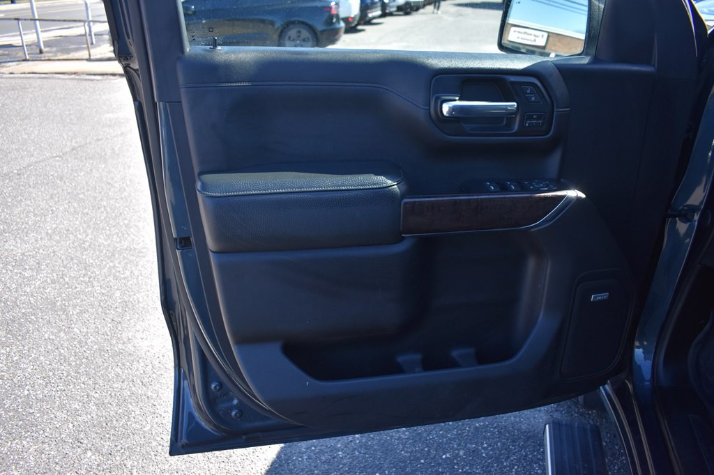 2020 GMC Sierra Image 8