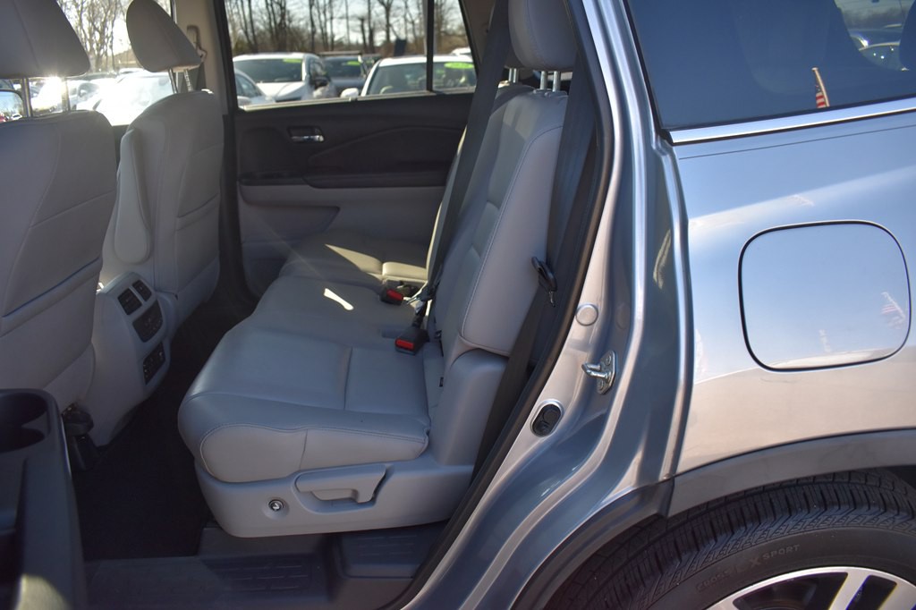 2018 Honda Pilot Image 12