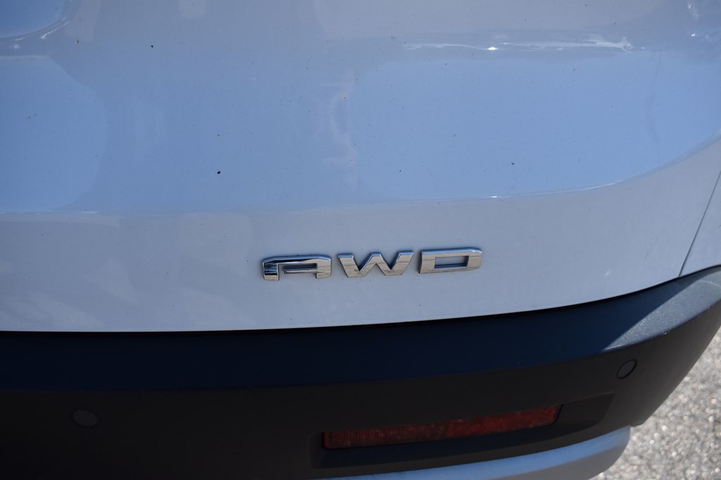 2020 GMC Acadia Image 8