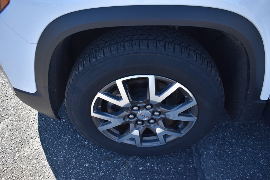 2020 GMC Acadia Image 19