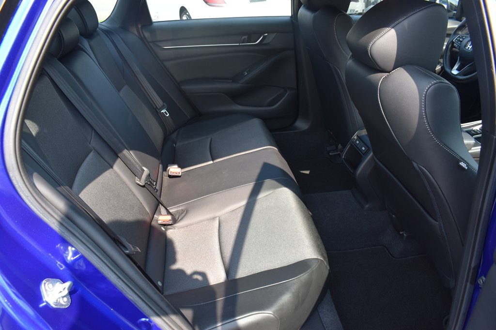 2021 Honda Accord Image 18