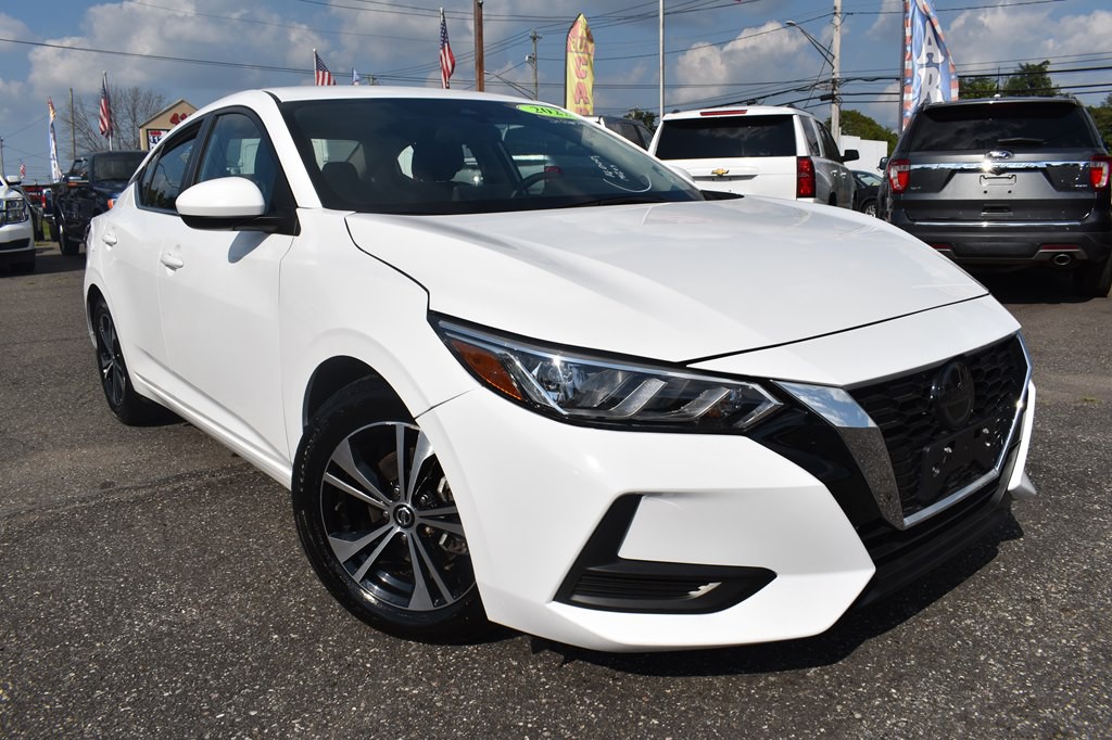 2022 Nissan Sentra Image 1