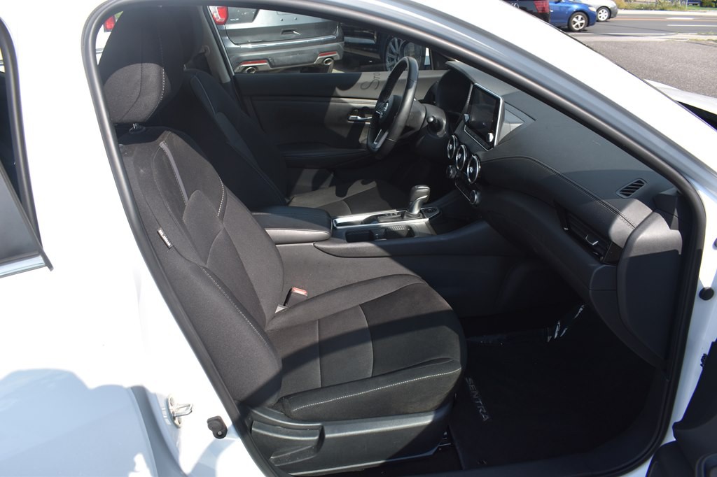2022 Nissan Sentra Image 19