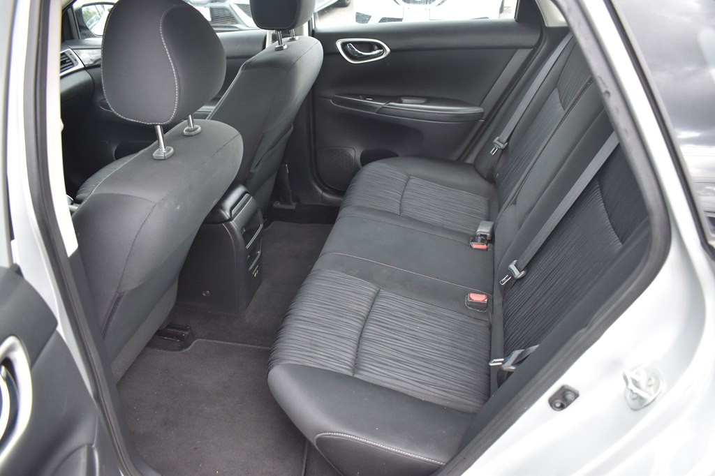 2019 Nissan Sentra Image 13