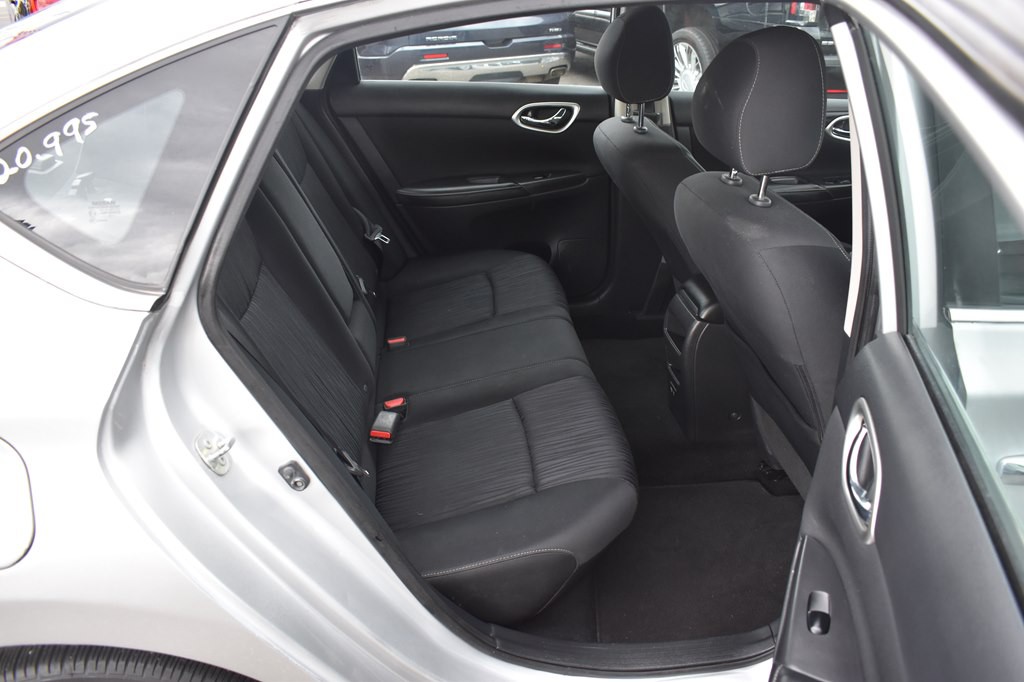 2019 Nissan Sentra Image 14