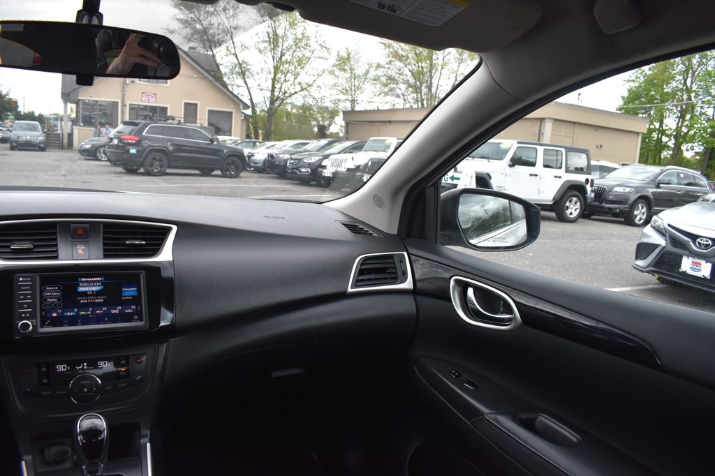 2019 Nissan Sentra Image 18