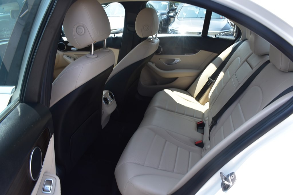 2020 Mercedes-Benz C-Class Image 11