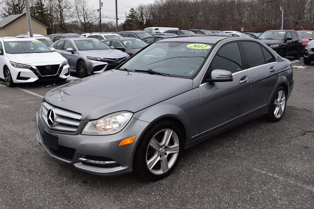 2012 Mercedes-Benz C-Class Image 4