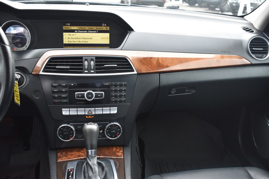 2012 Mercedes-Benz C-Class Image 10