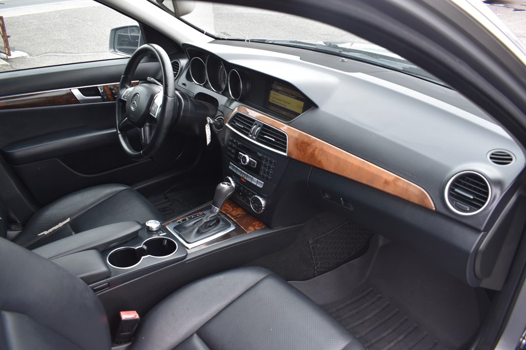 2012 Mercedes-Benz C-Class Image 13