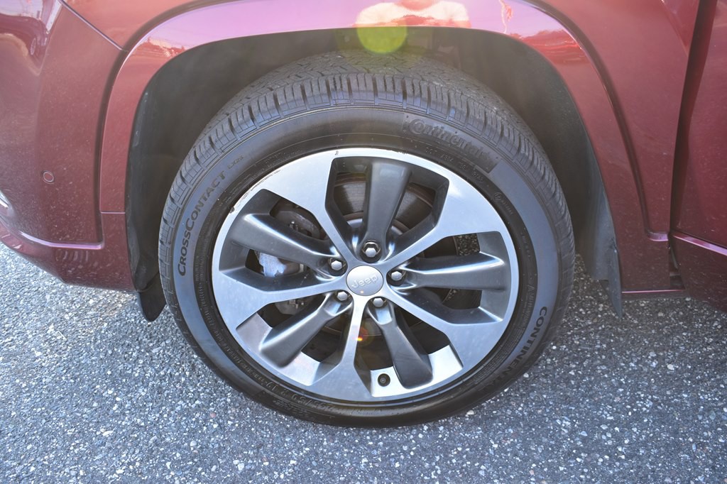 2019 Jeep Cherokee Image 29