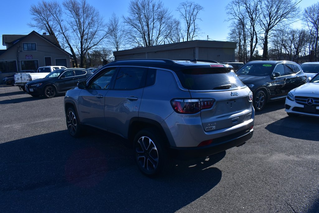 2022 Jeep Compass Image 7