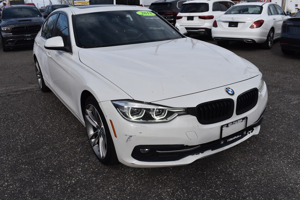 2018 BMW 3 Series Image 1