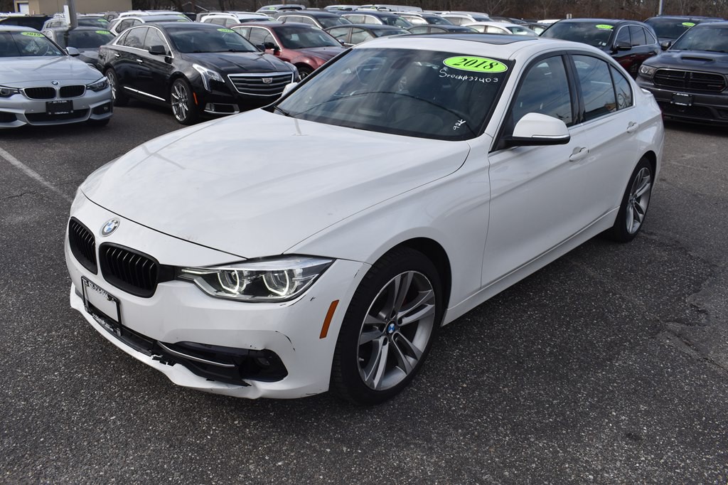 2018 BMW 3 Series Image 4