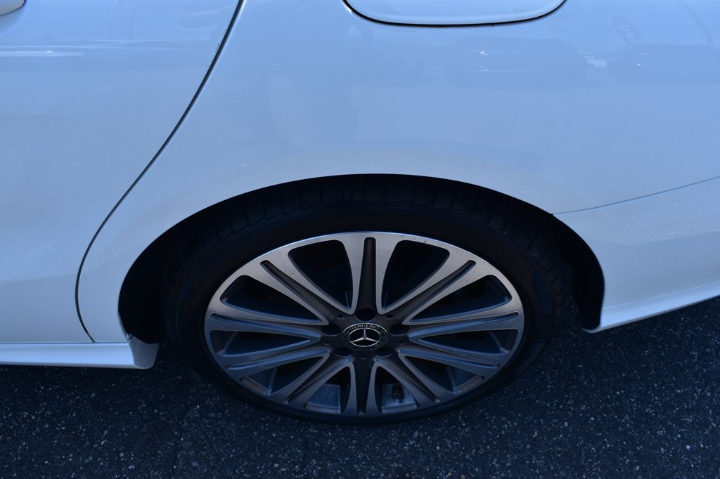 2018 Mercedes-Benz CLA-Class Image 17