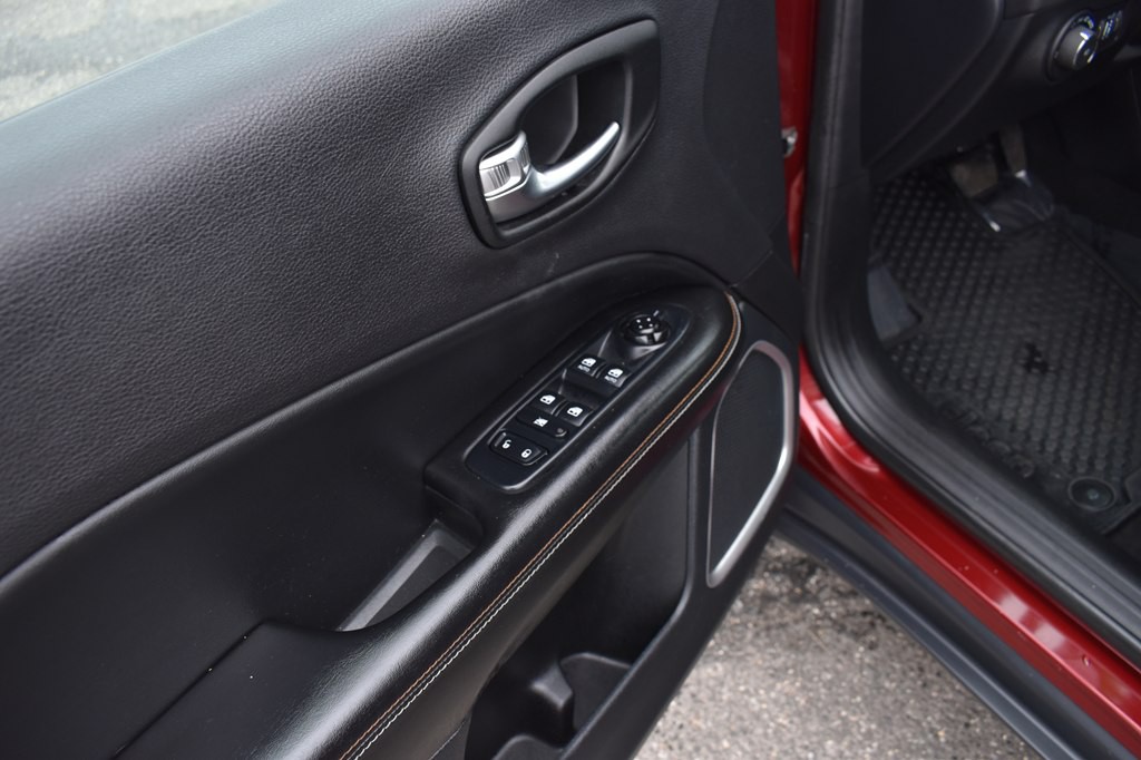 2021 Jeep Compass Image 15