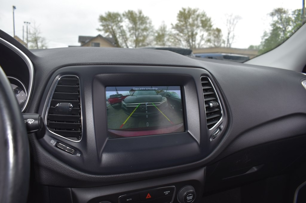 2021 Jeep Compass Image 29