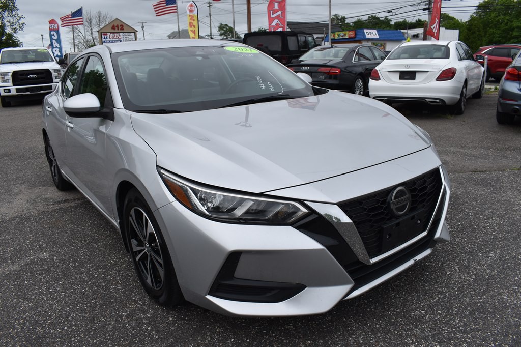 2021 Nissan Sentra Image 1