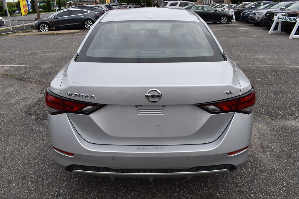 2021 Nissan Sentra Image 7