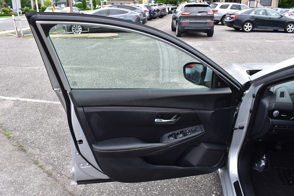 2021 Nissan Sentra Image 20