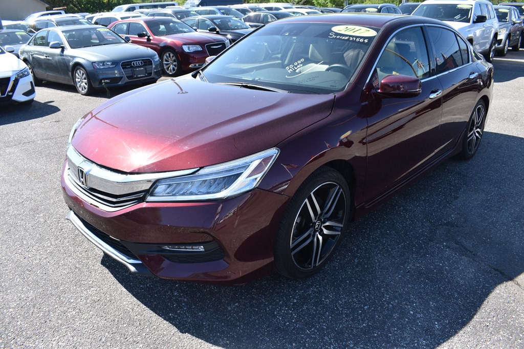 2017 Honda Accord Image 4