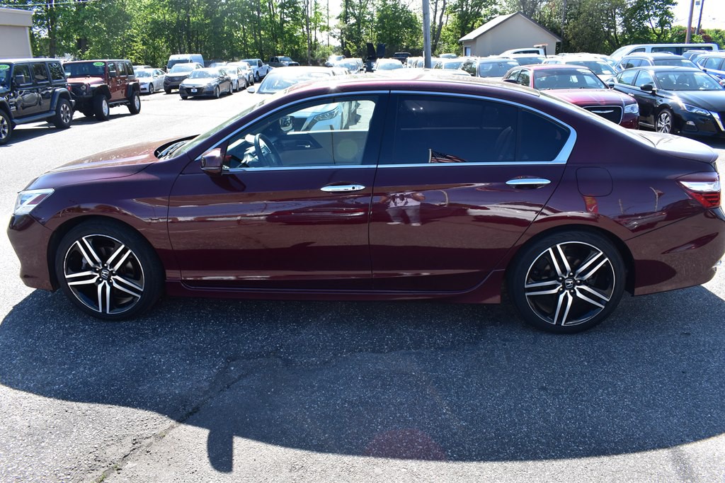 2017 Honda Accord Image 5