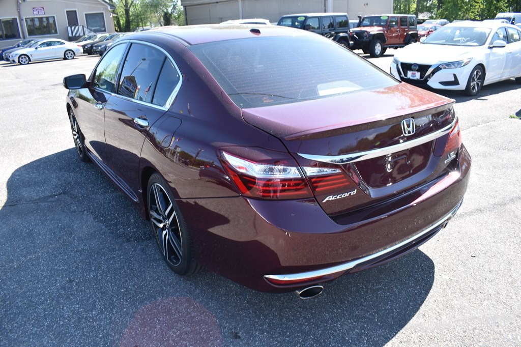 2017 Honda Accord Image 6