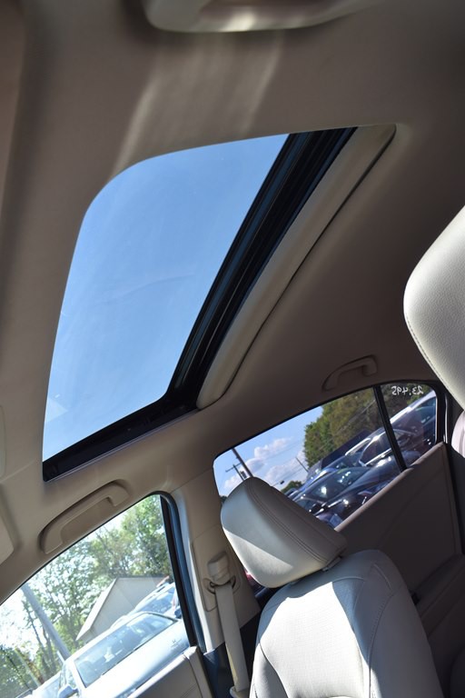 2017 Honda Accord Image 12