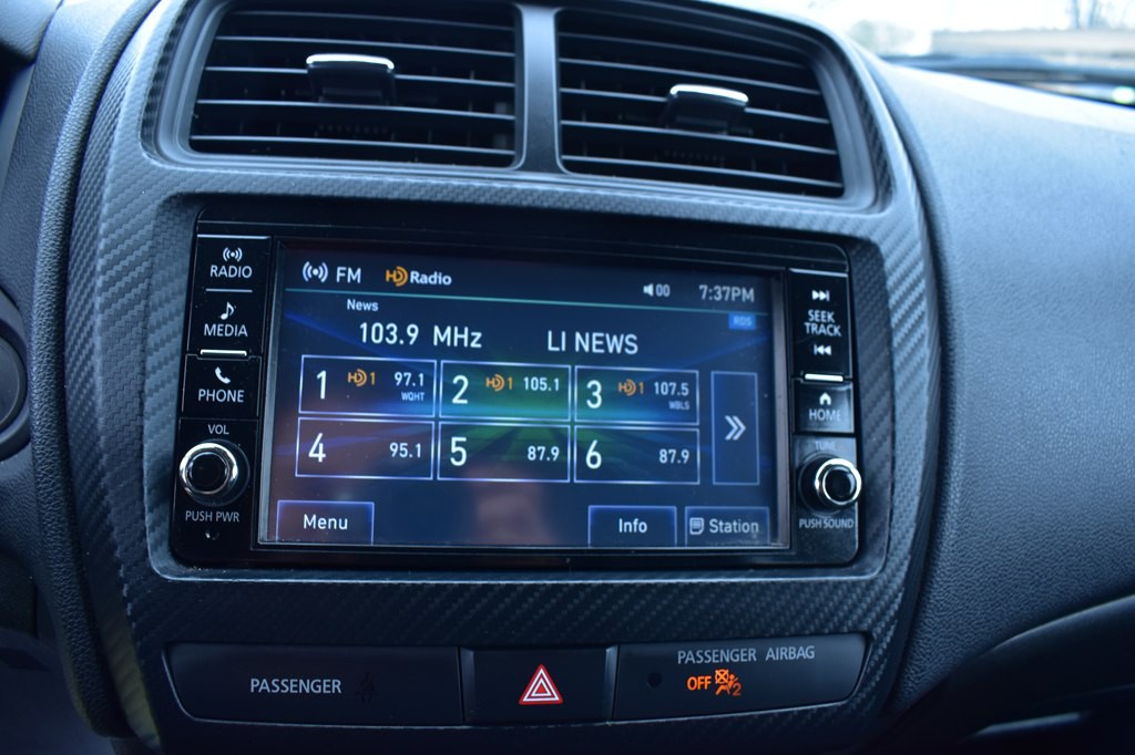 2024 Mitsubishi Outlander Image 10
