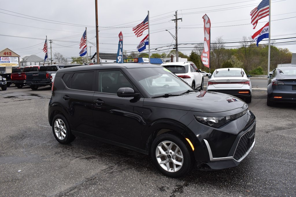 2023 Kia Soul Image 9