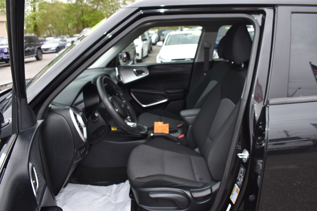 2023 Kia Soul Image 12