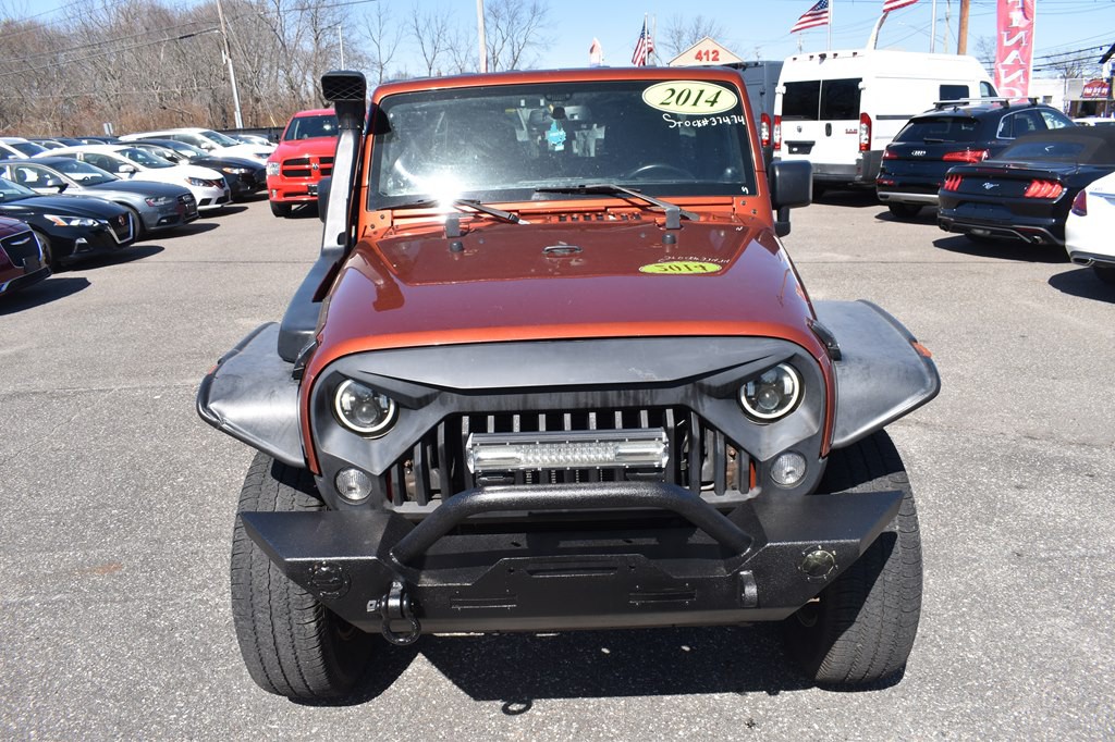 2014 Jeep Wrangler Unlimited Image 2