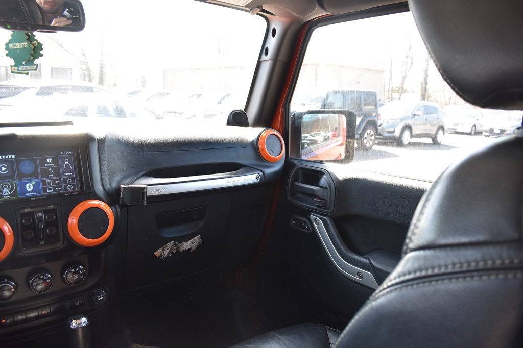 2014 Jeep Wrangler Unlimited Image 19