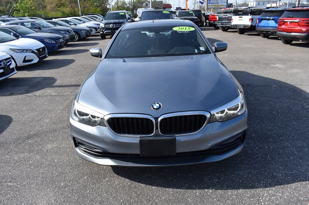 2018 BMW 5 Series Image 2