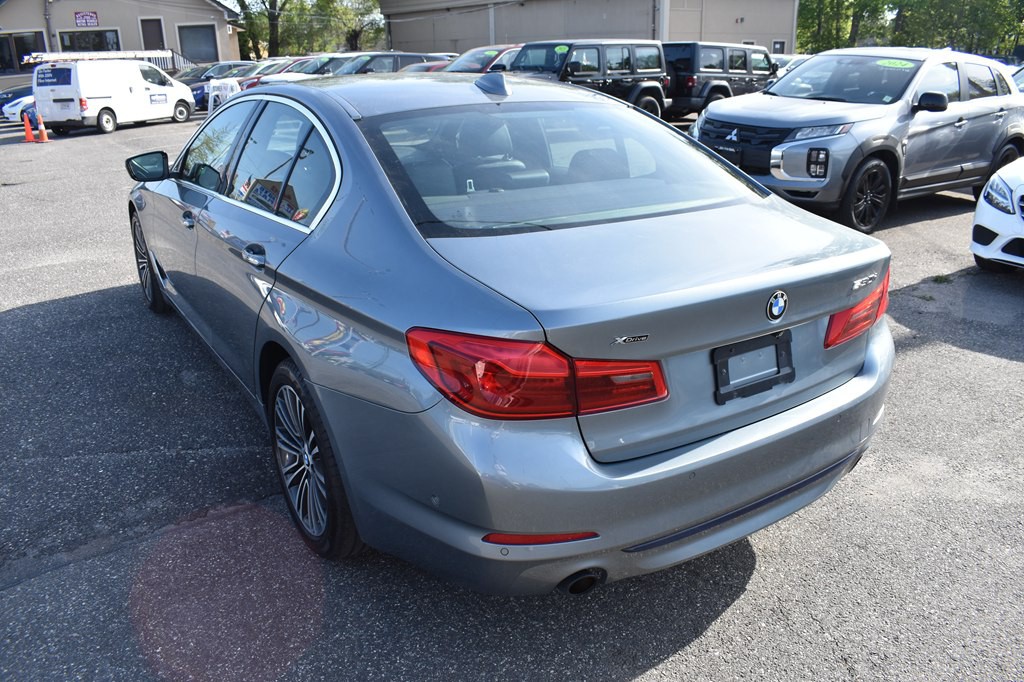 2018 BMW 5 Series Image 6