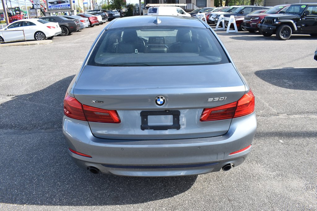 2018 BMW 5 Series Image 7
