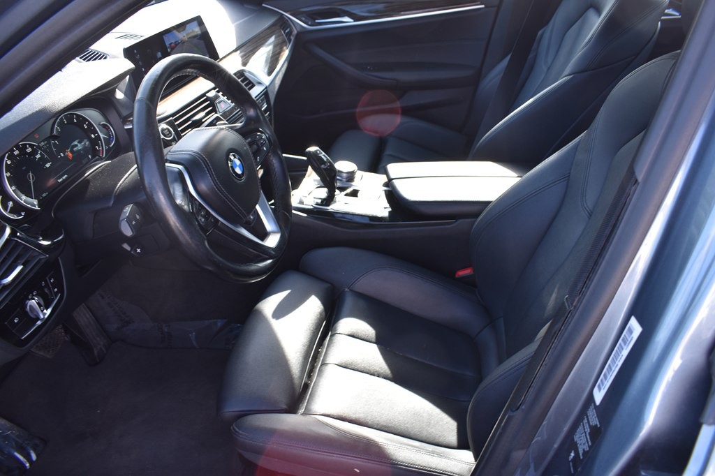 2018 BMW 5 Series Image 10