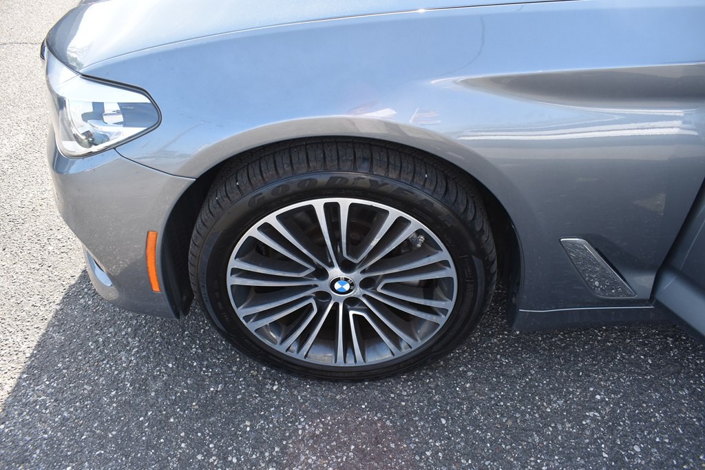 2018 BMW 5 Series Image 28