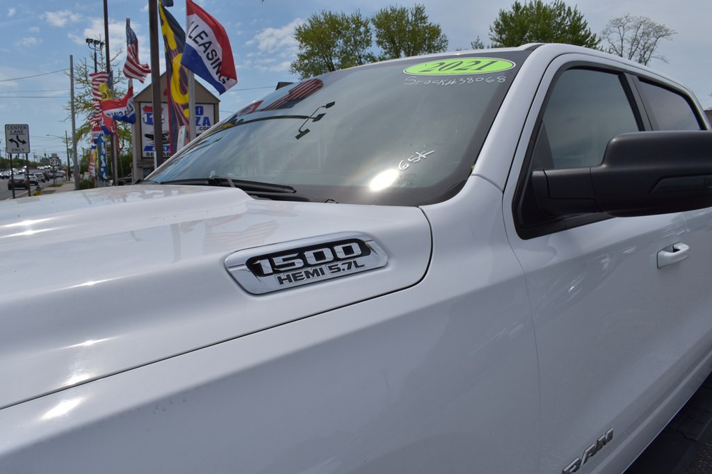 2021 RAM 1500 Image 12