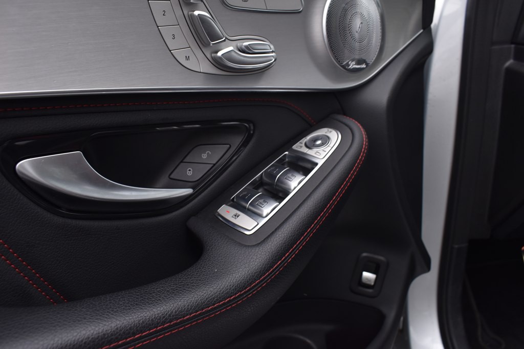 2020 Mercedes-Benz GLC-Class Image 28