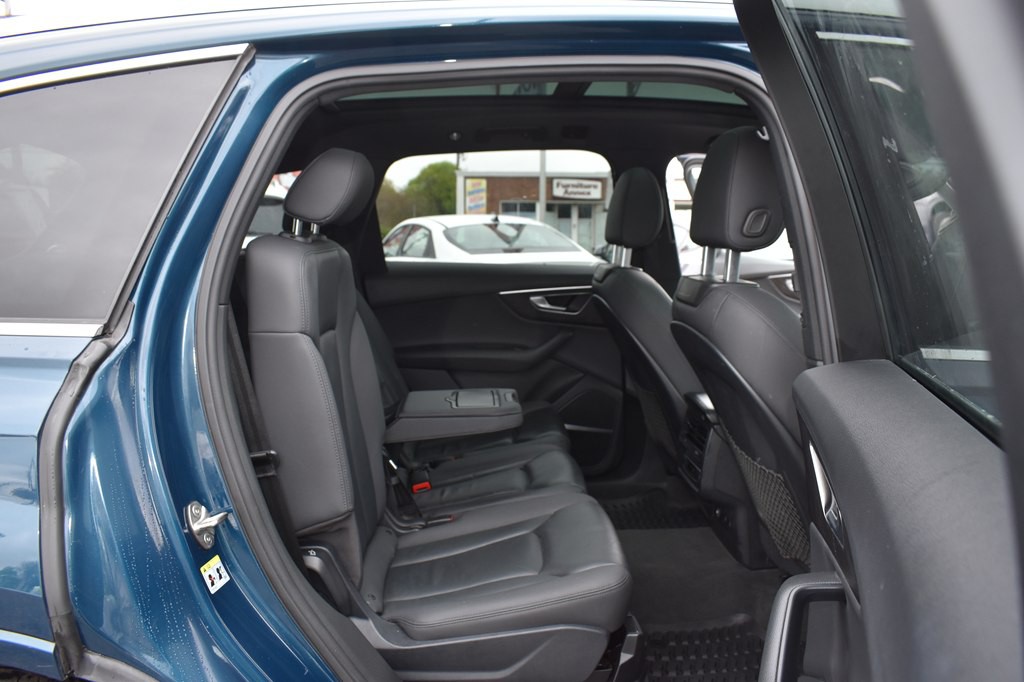 2021 Audi Q7 Image 19