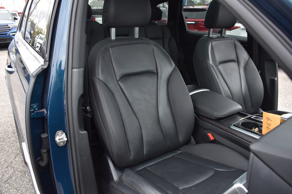 2021 Audi Q7 Image 24