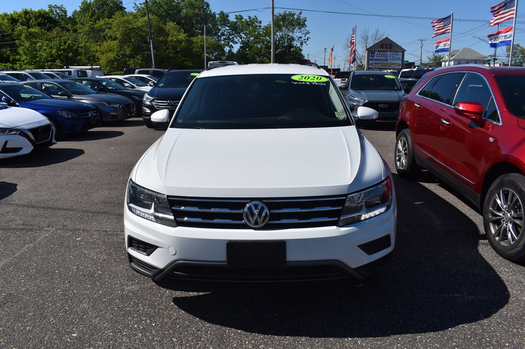 2020 Volkswagen Tiguan Image 2