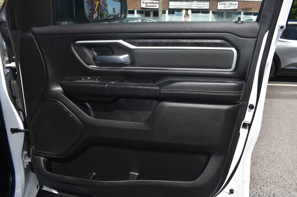 2022 RAM 1500 Image 16