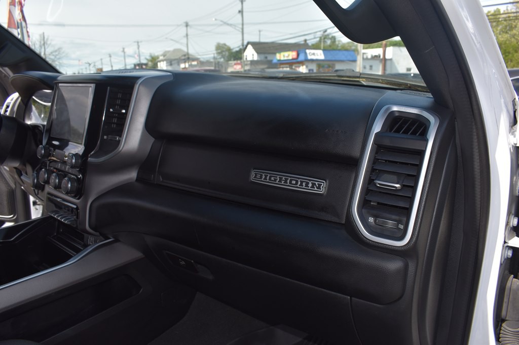 2022 RAM 1500 Image 17