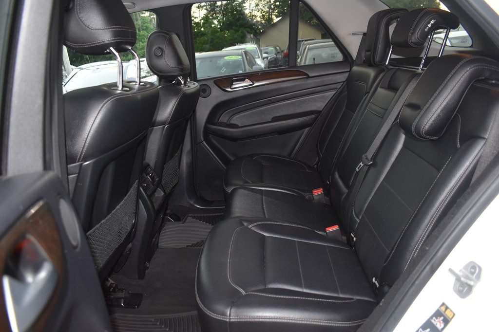 2015 Mercedes-Benz M-Class Image 15