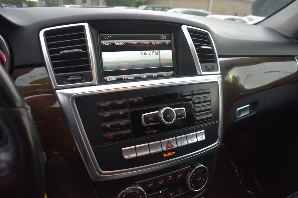 2015 Mercedes-Benz M-Class Image 21