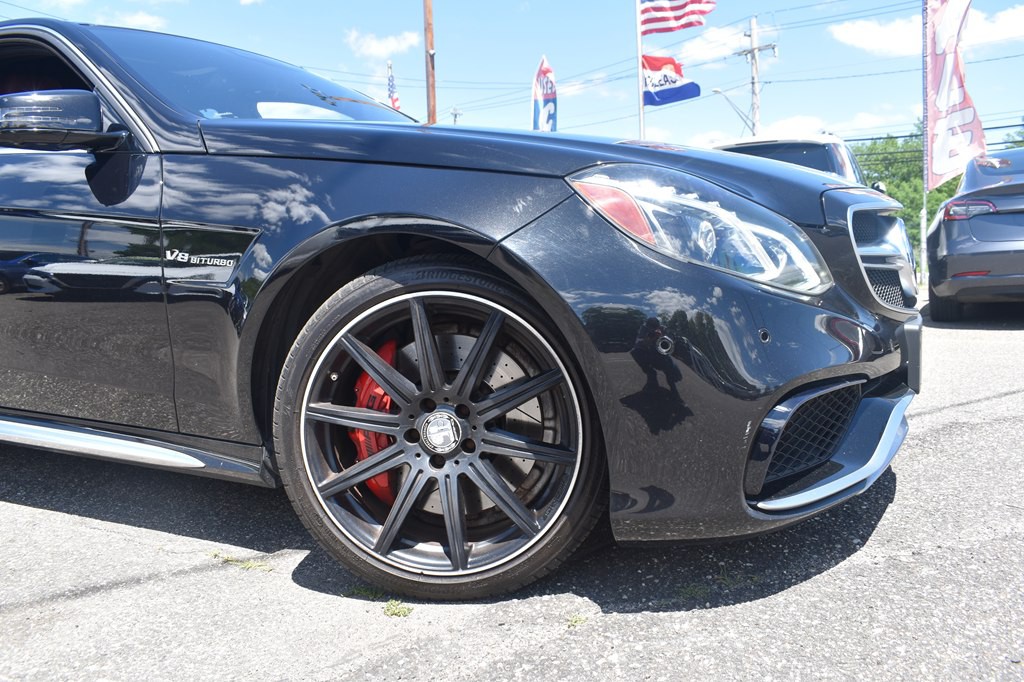 2015 Mercedes-Benz E-Class Image 4