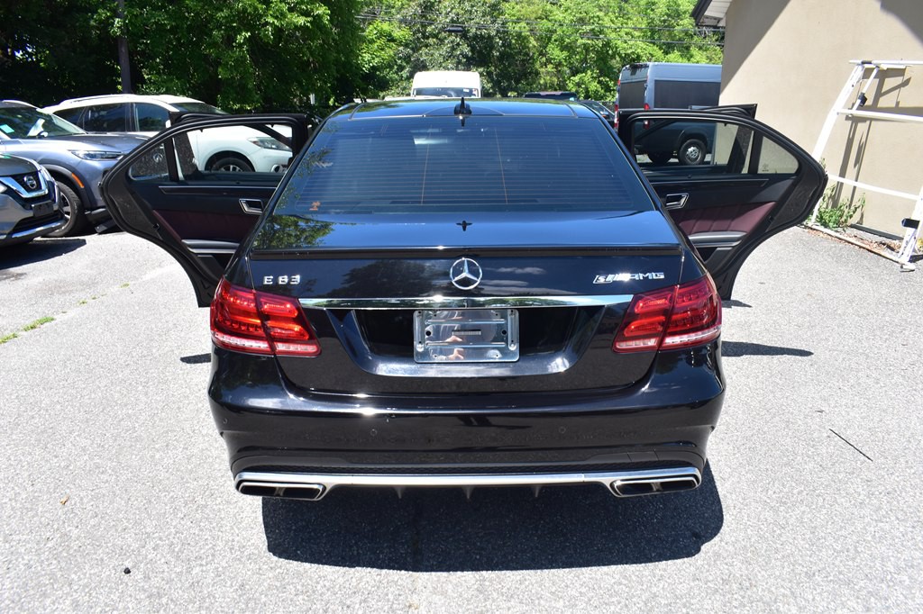 2015 Mercedes-Benz E-Class Image 16